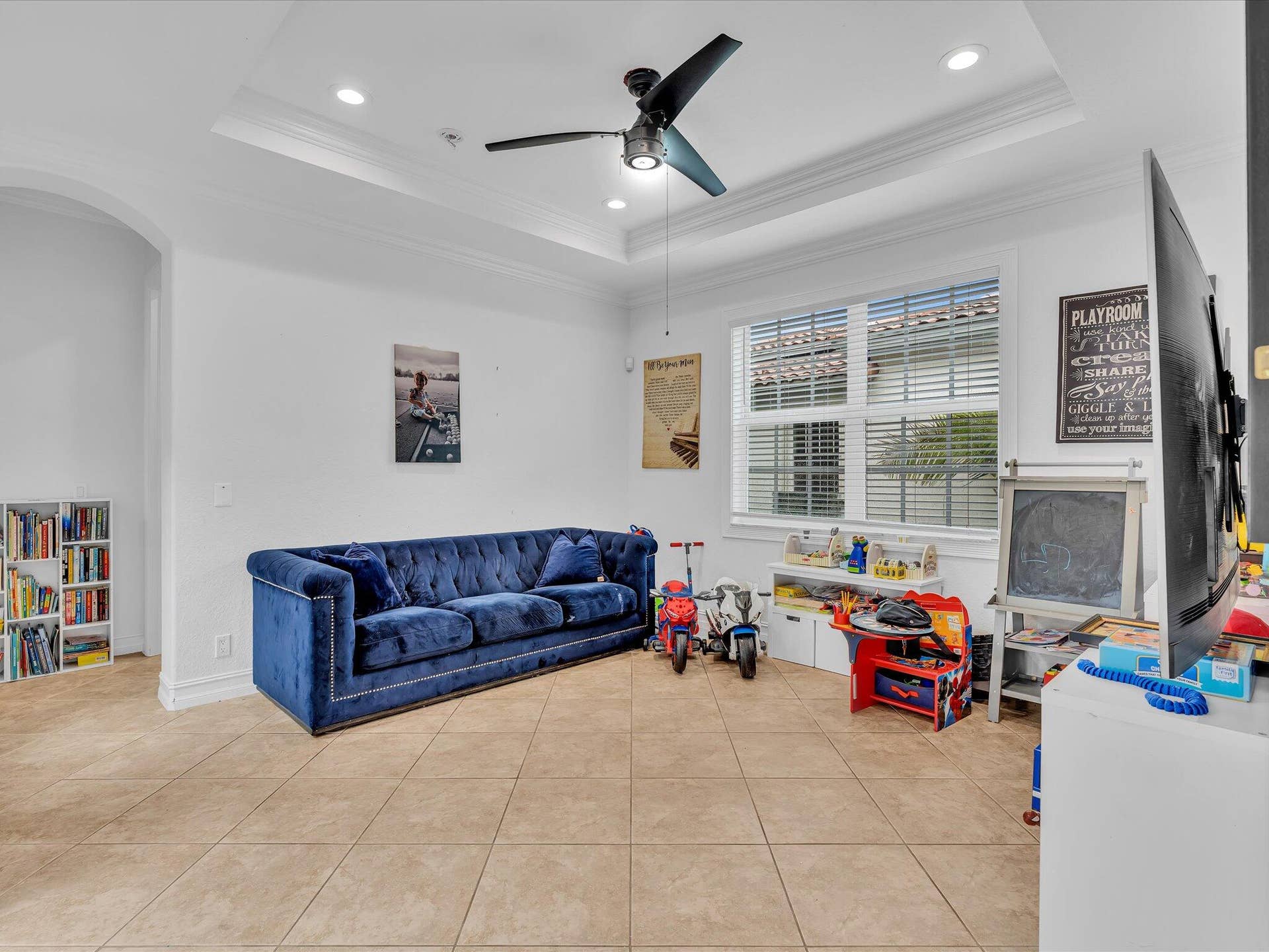 10982 NW 81st Manor, Parkland, FL 33076 Downstairs Playroom