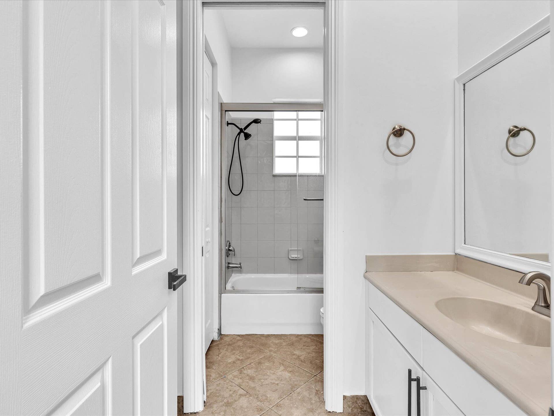 10982 NW 81st Manor, Parkland, FL 33076 2nd Bathroom/Upstairs