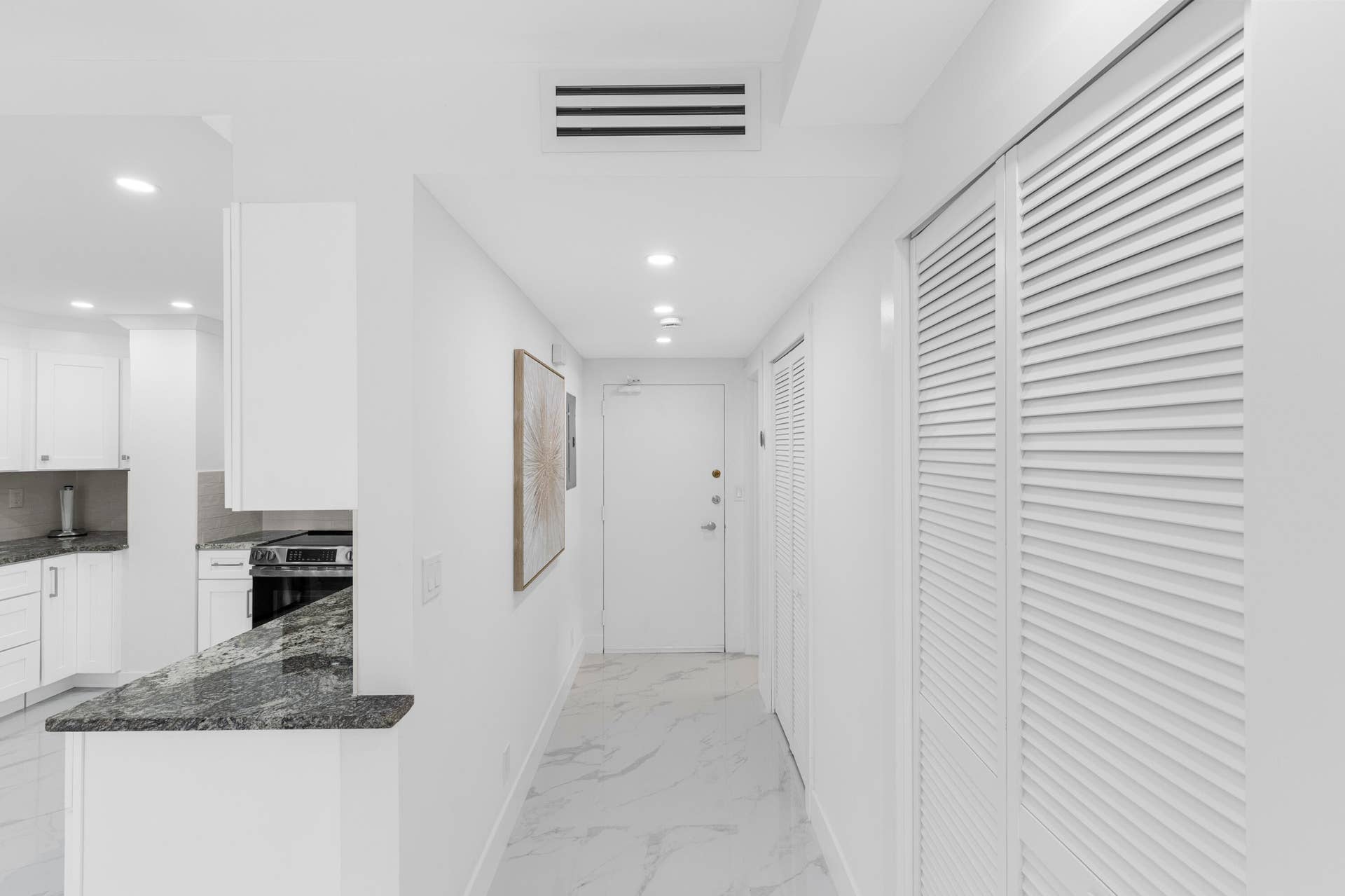 3800 Galt Ocean Drive, #808, Fort Lauderdale, Fort Lauderdale, FL 33308 Hallway w/ Closets