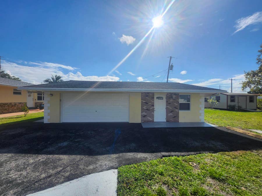 Property photo for 511 N 60th Way, #East Apartment, Hollywood, FL