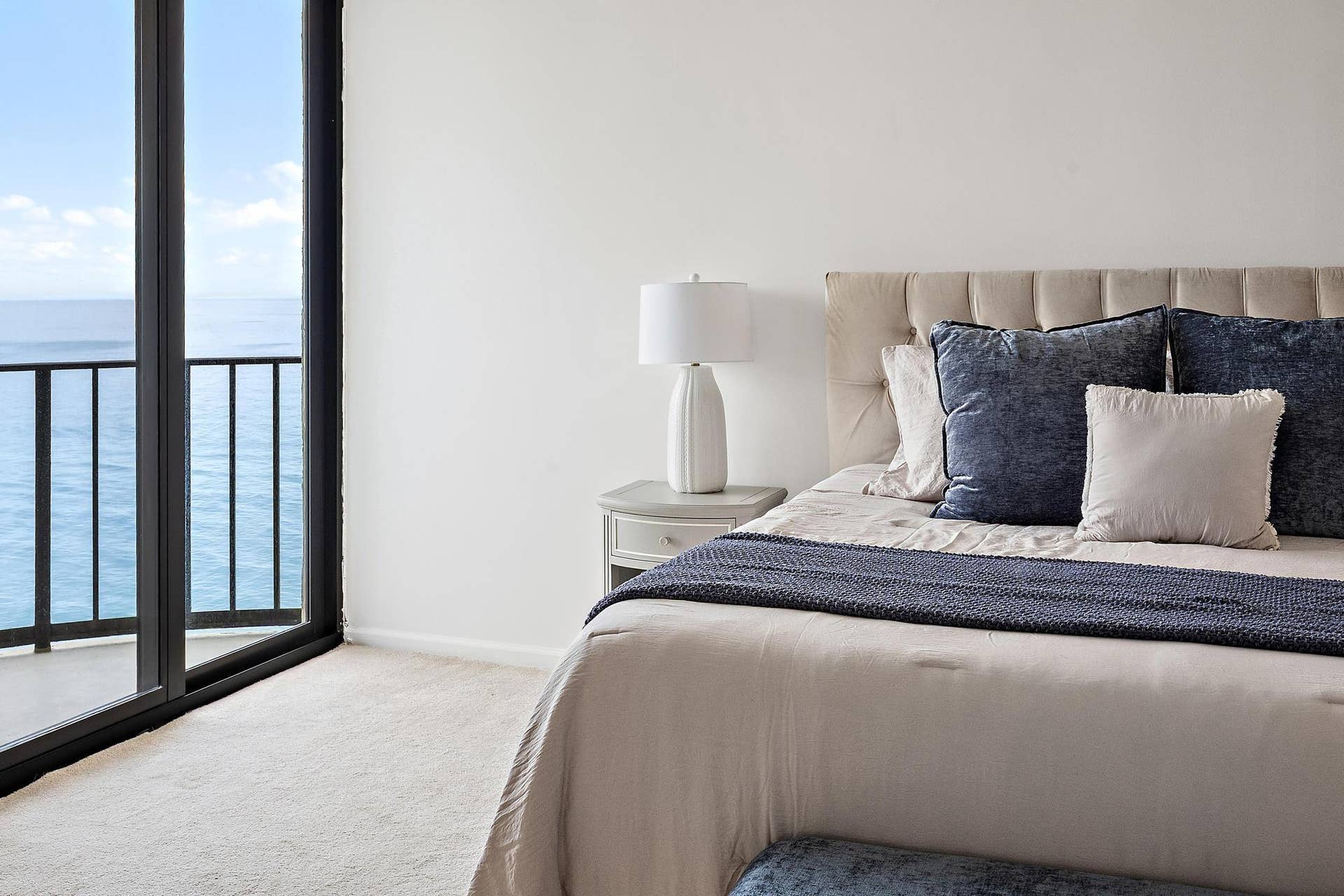 5420 N Ocean Dr 1803-17