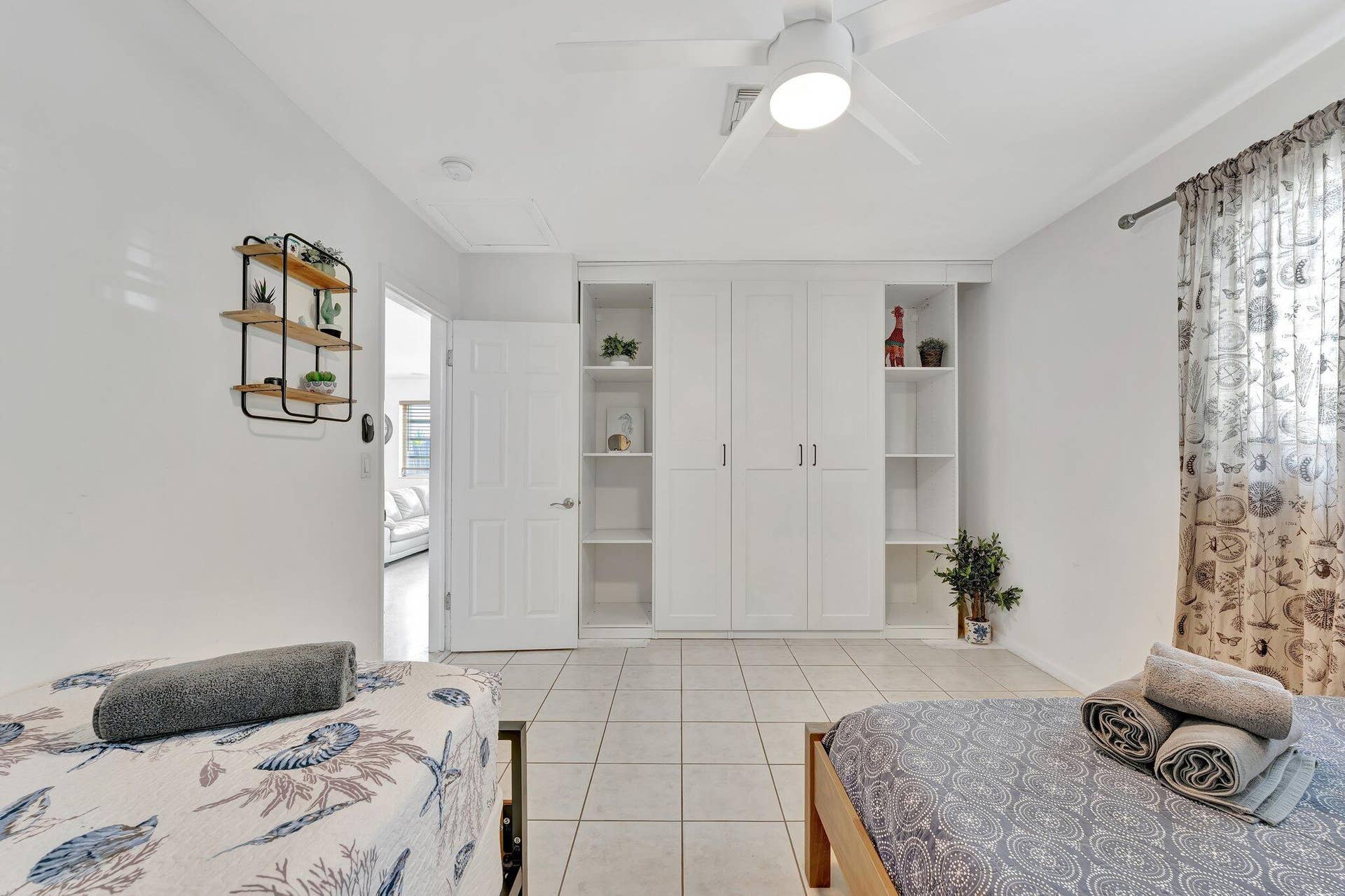 1246 Johnson Street, Hollywood, FL 33019 19-web-or-mls-DSC04119