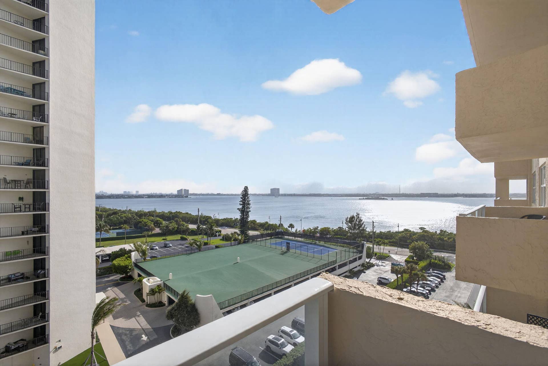 5440 N Ocean Drive, #805, Singer Island, FL 33404 23-web-or-mls-5D1A1152