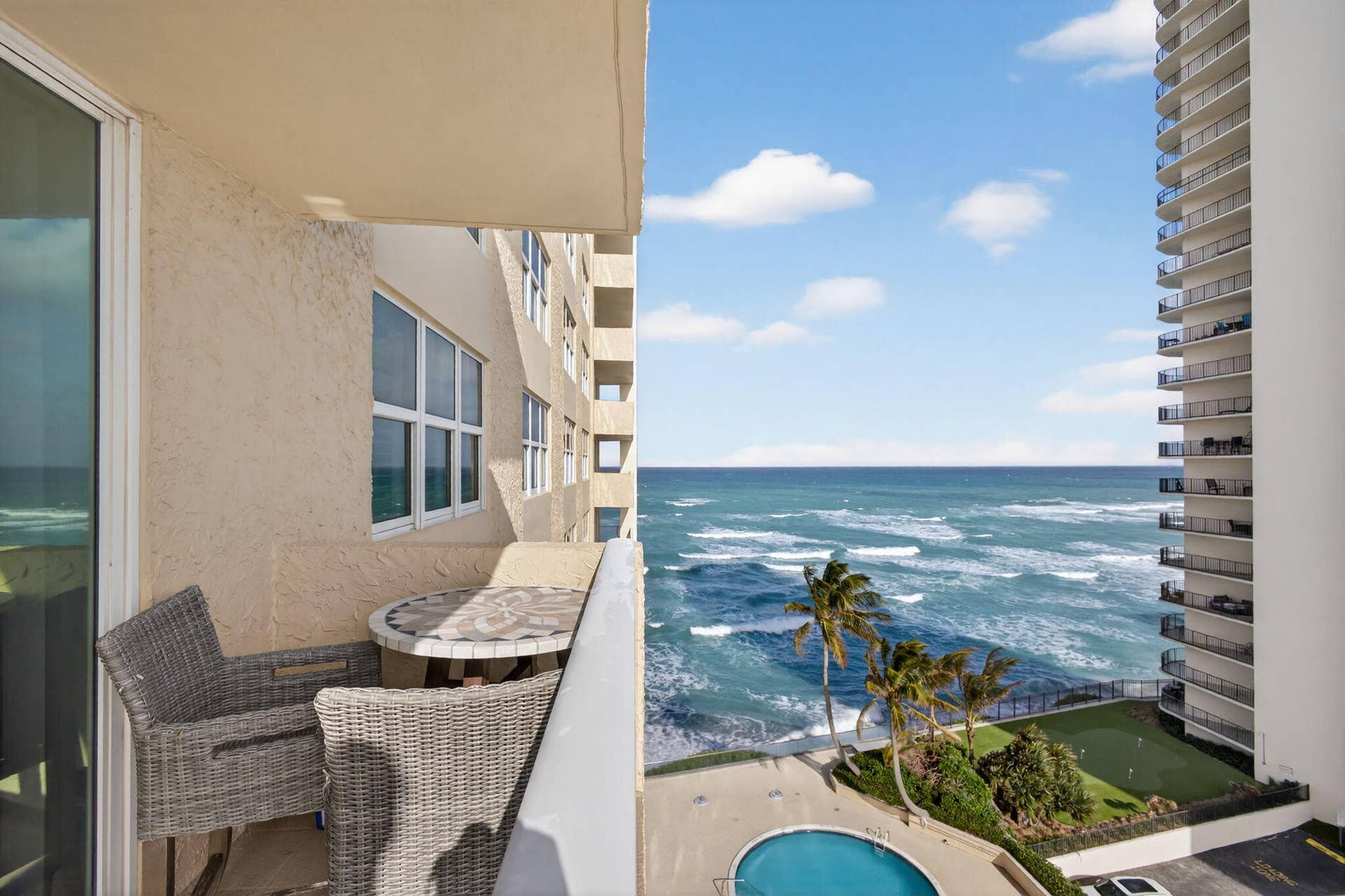 5440 N Ocean Drive, #805, Singer Island, FL 33404 24-web-or-mls-5D1A1162