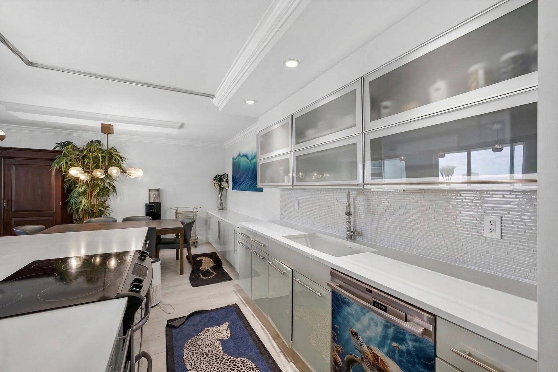 5440 N Ocean Drive, #805, Singer Island, FL 33404 9-web-or-mls-5D1A1167