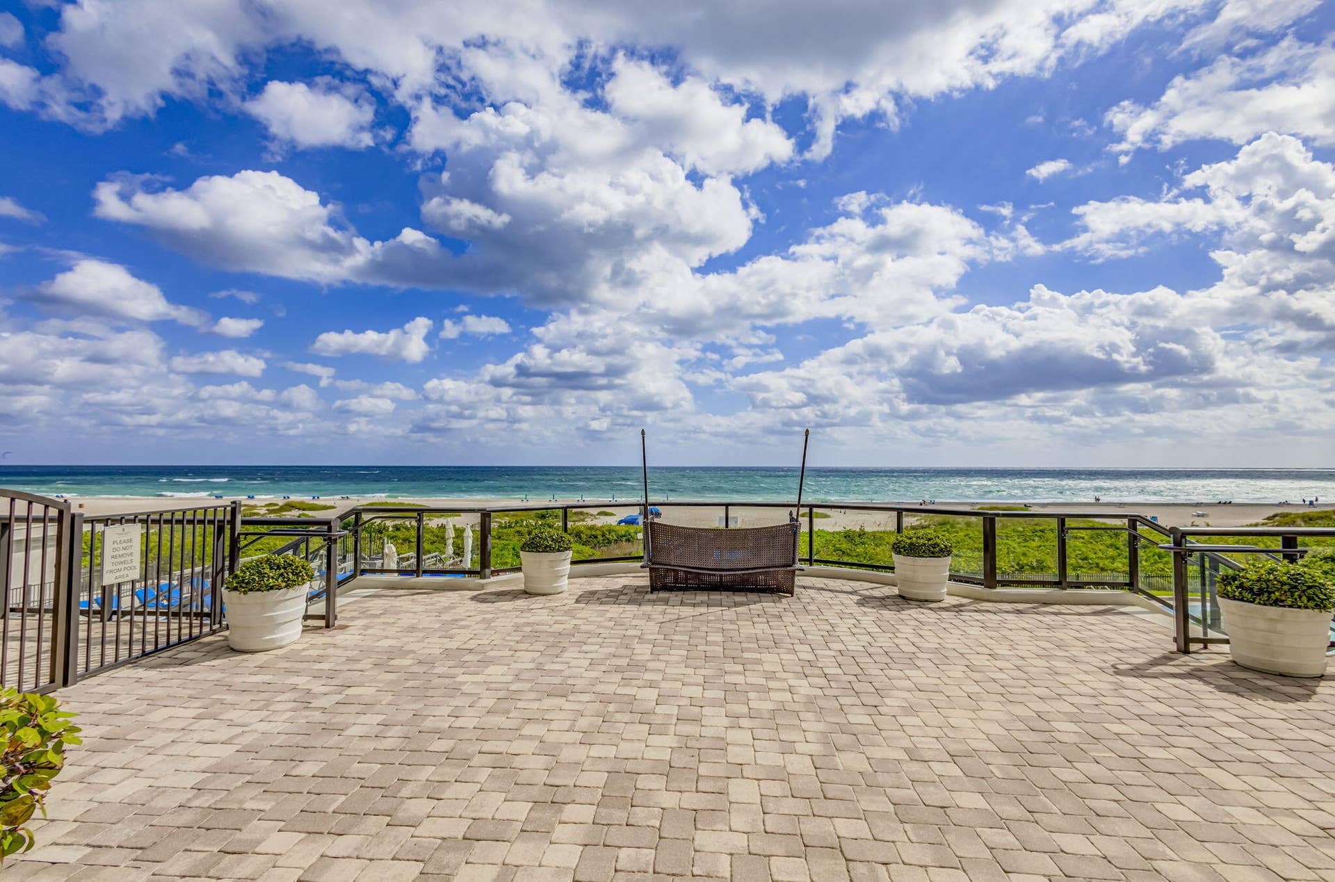 2700 N Ocean Drive, #1401a, Riviera Beach, FL 33404 92-web-or-mls-92-print-093__d1a4810pp