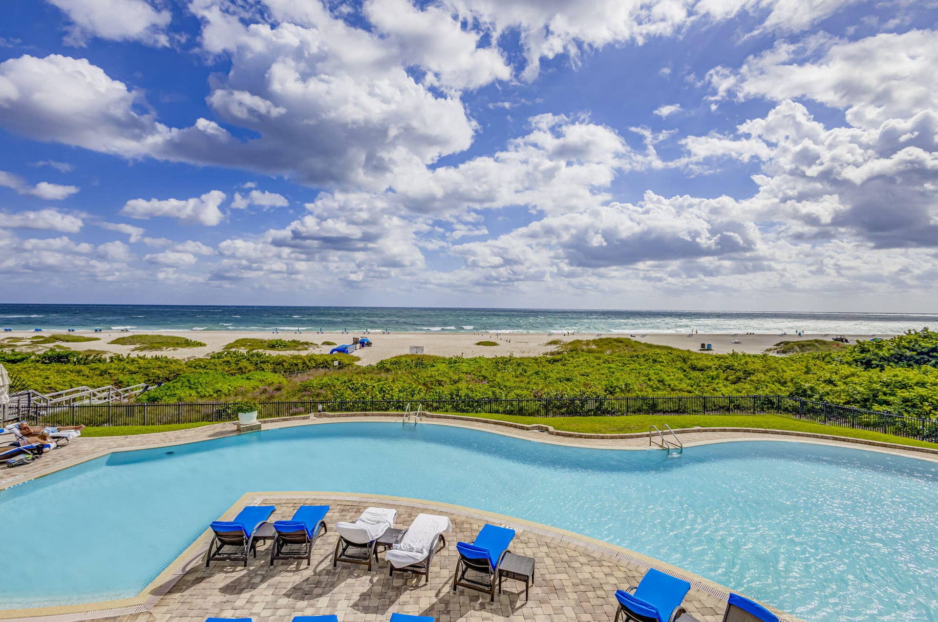 2700 N Ocean Drive, #1401a, Riviera Beach, FL 33404 93-web-or-mls-93-print-094__d1a4815pp