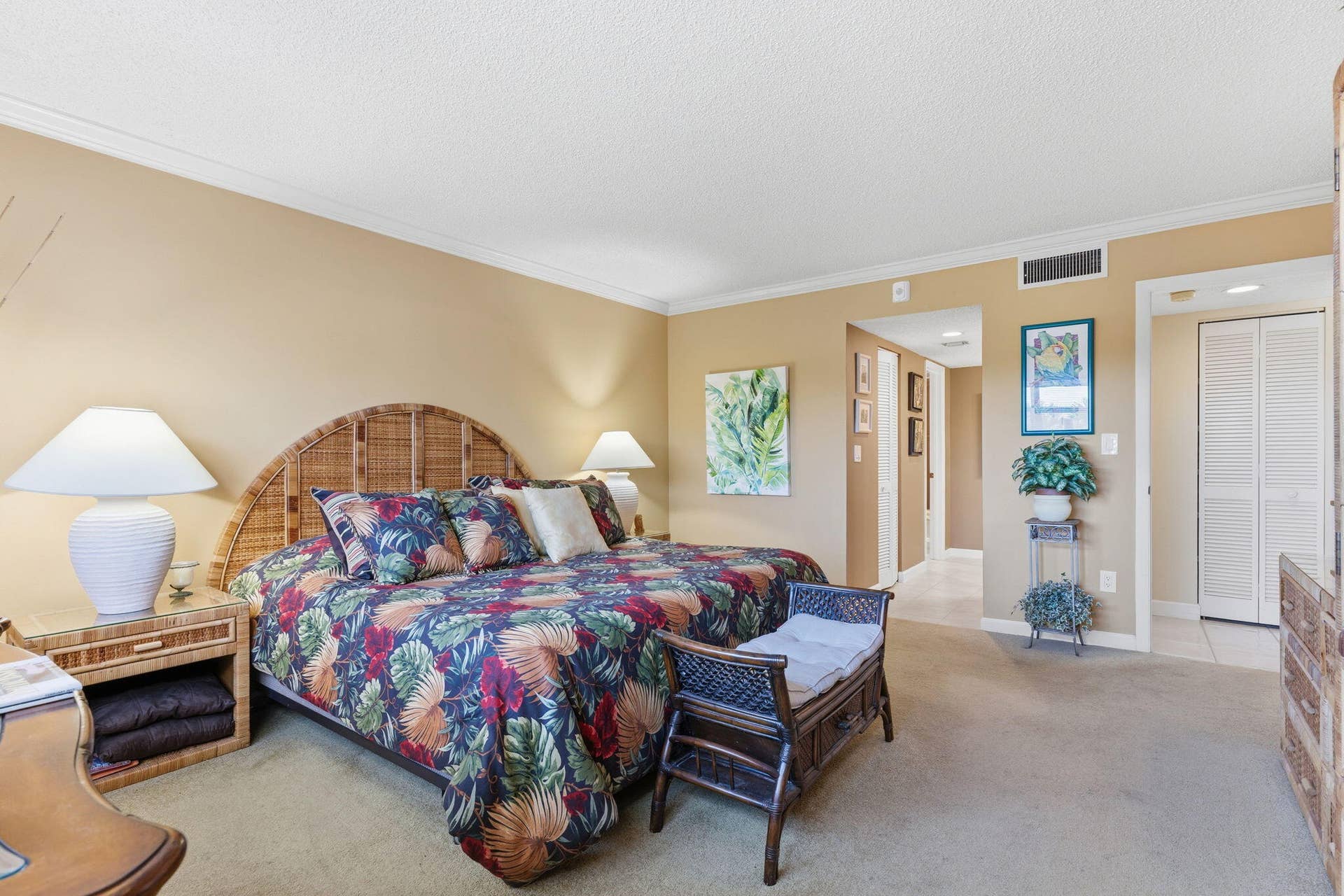 16091 Blatt Boulevard, #304, Weston, FL 33326 22-web-or-mls-AR Media 22