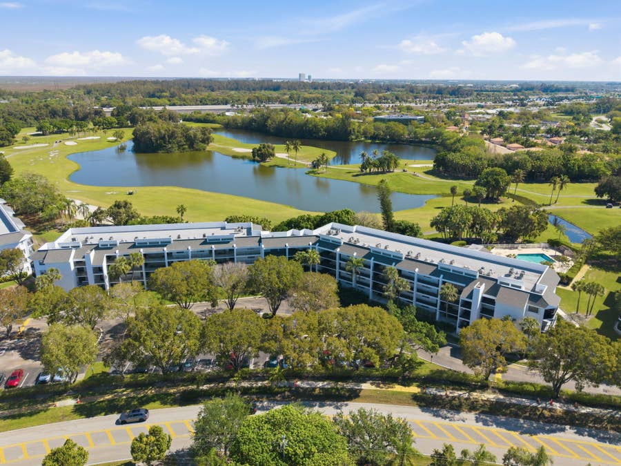Property photo for 16091 Blatt Boulevard, #304, Weston, FL