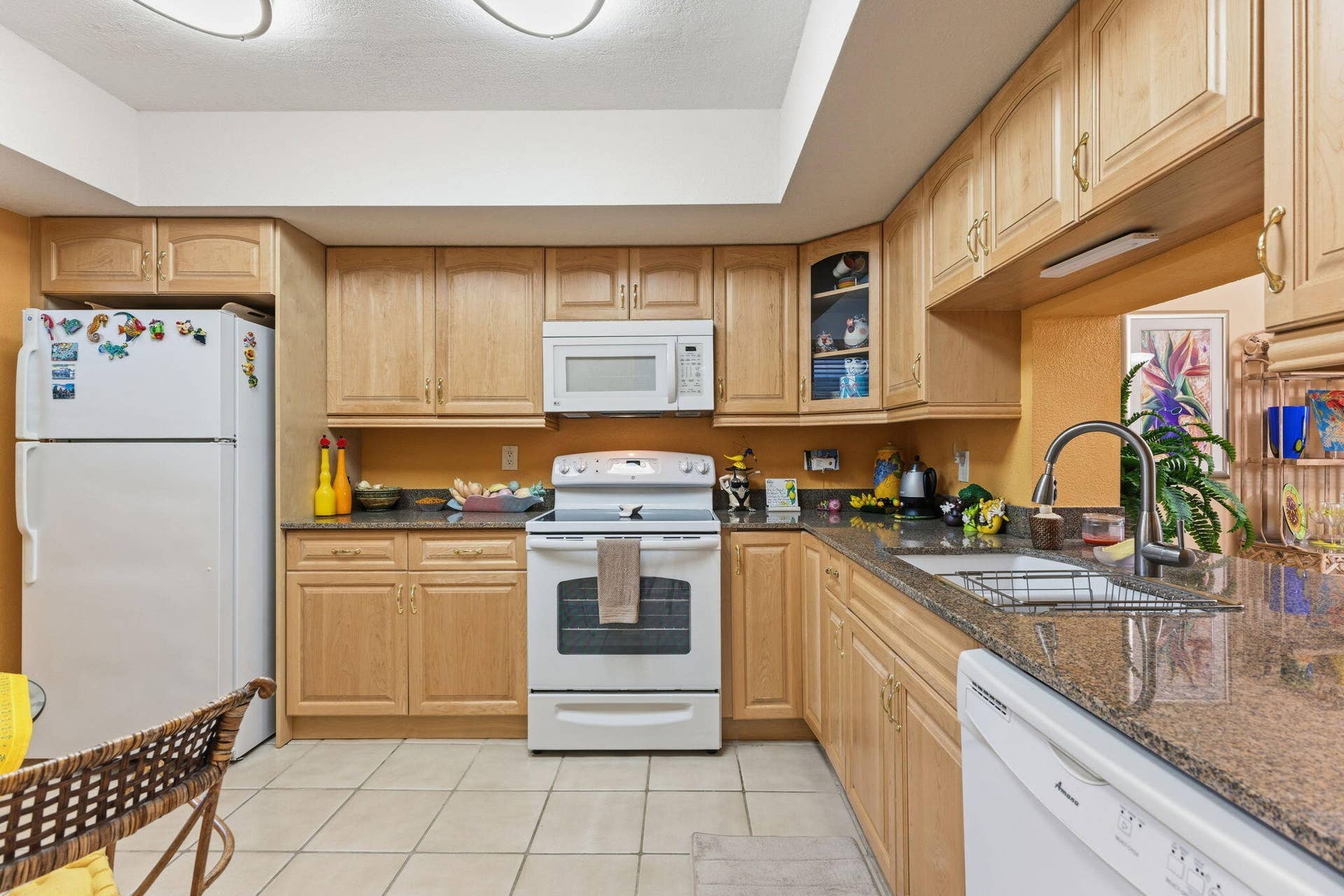 16091 Blatt Boulevard, #304, Weston, FL 33326 16-web-or-mls-AR Media 16 - Copy