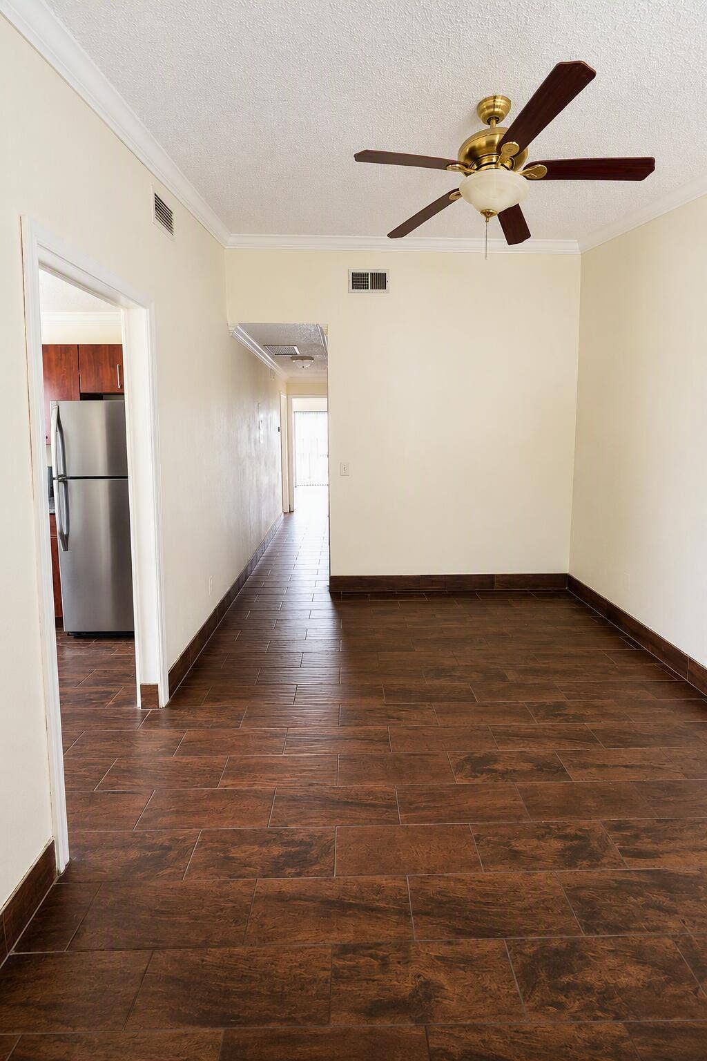3762 Mil Race Court, Greenacres, FL 33463 Living Room