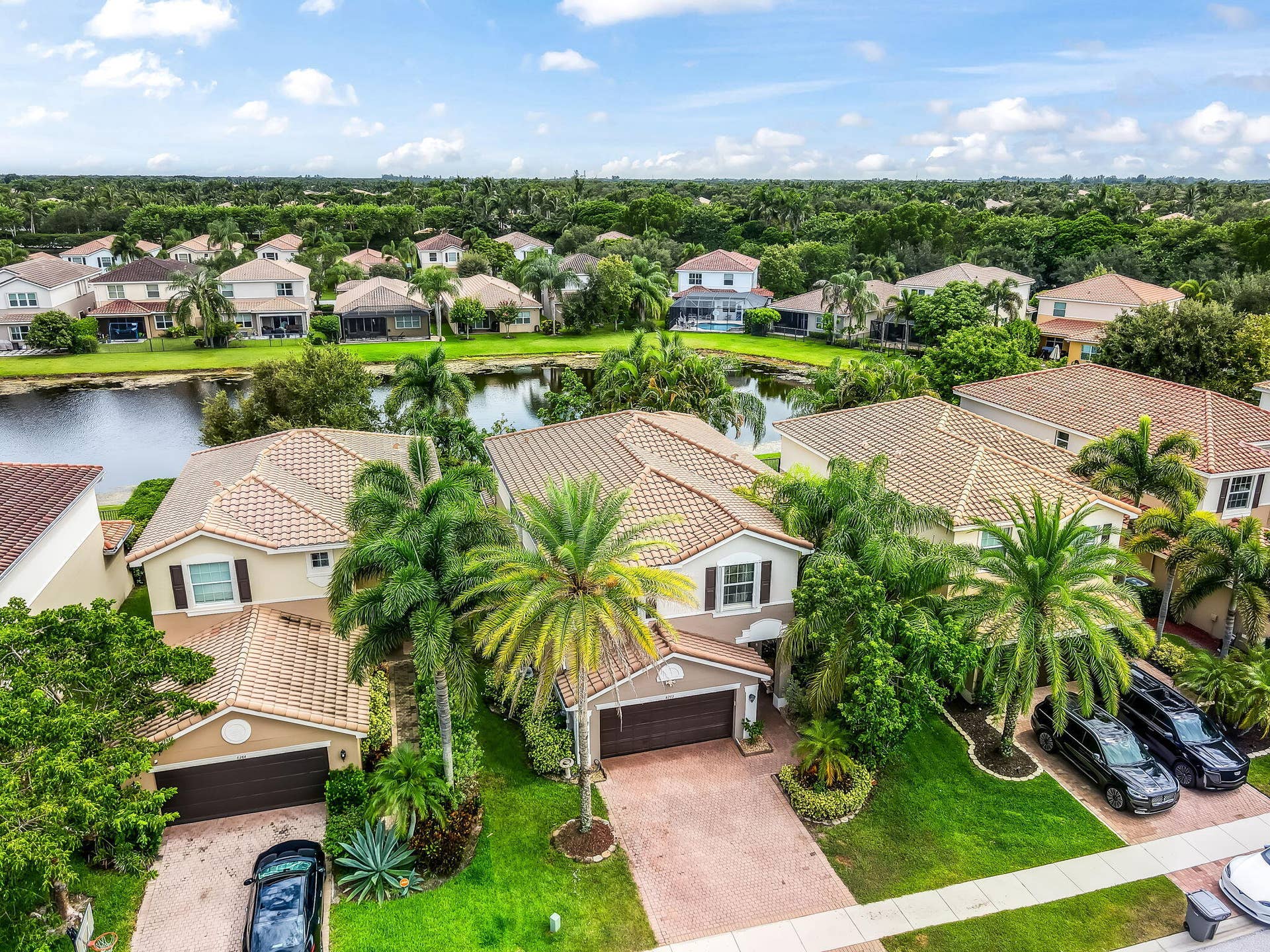 8292 Calabria Lakes Drive, Boynton Beach, FL 33473 6-web-or-mls-DJI_0014