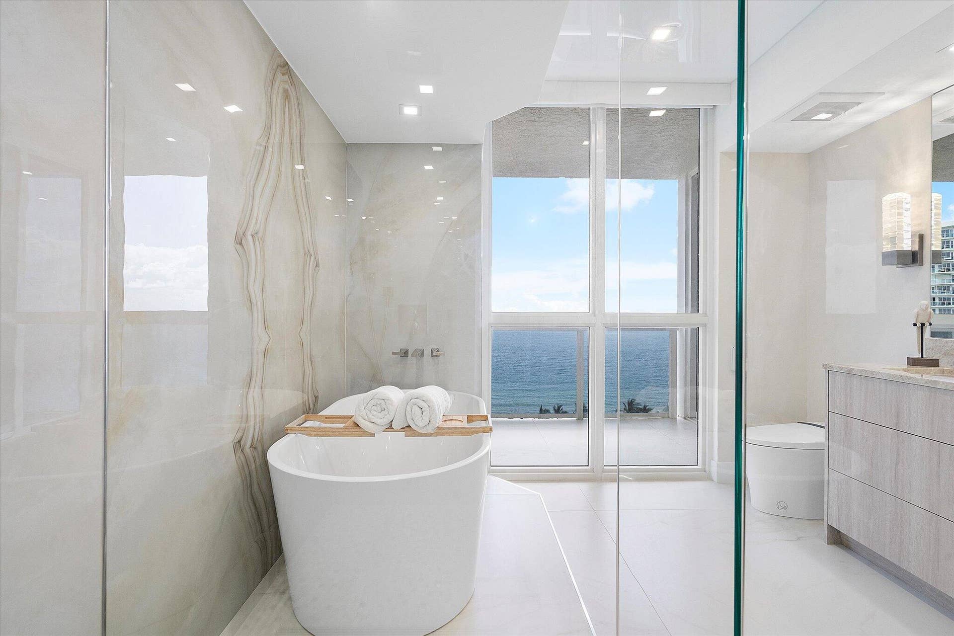 3100 N Ocean Boulevard, #1501, Fort Lauderdale, Fort Lauderdale, FL 33308 031-3100 N Ocean Blvd #1501 re-shoot_022