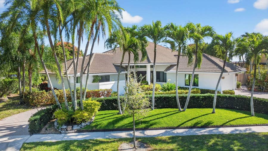 Property photo for 2410 Embassy Drive, West Palm Beach, FL