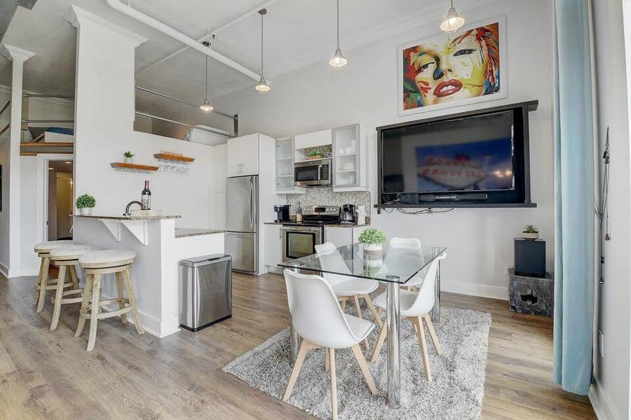 Property photo for 185 NE 4th Avenue, #210, Delray Beach, FL