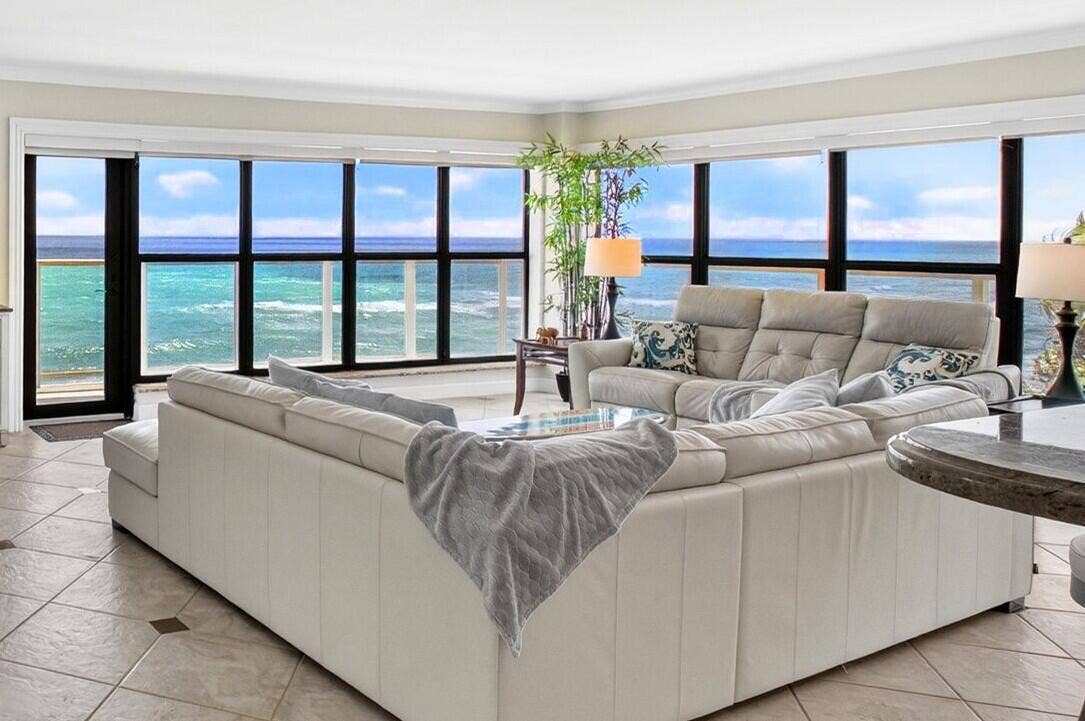 4605 S Ocean Boulevard, #5a, Highland Beach, FL 33487 02 Spacious Living Room with Direct Ocea