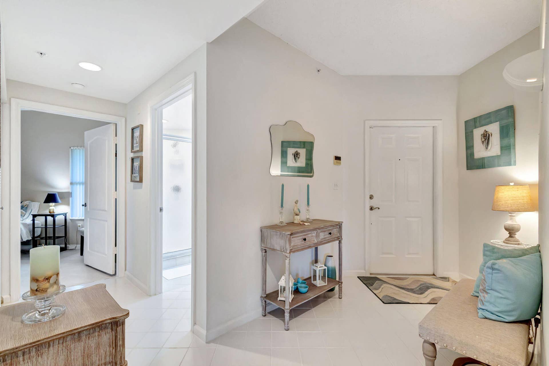 800 Uno Lago Drive, #302, Juno Beach, FL 33408 Entryway