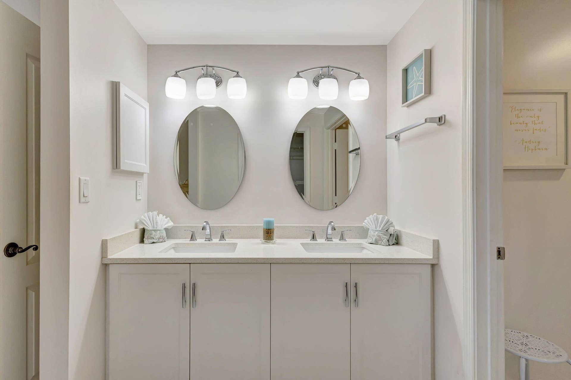800 Uno Lago Drive, #302, Juno Beach, FL 33408 Primary Bath