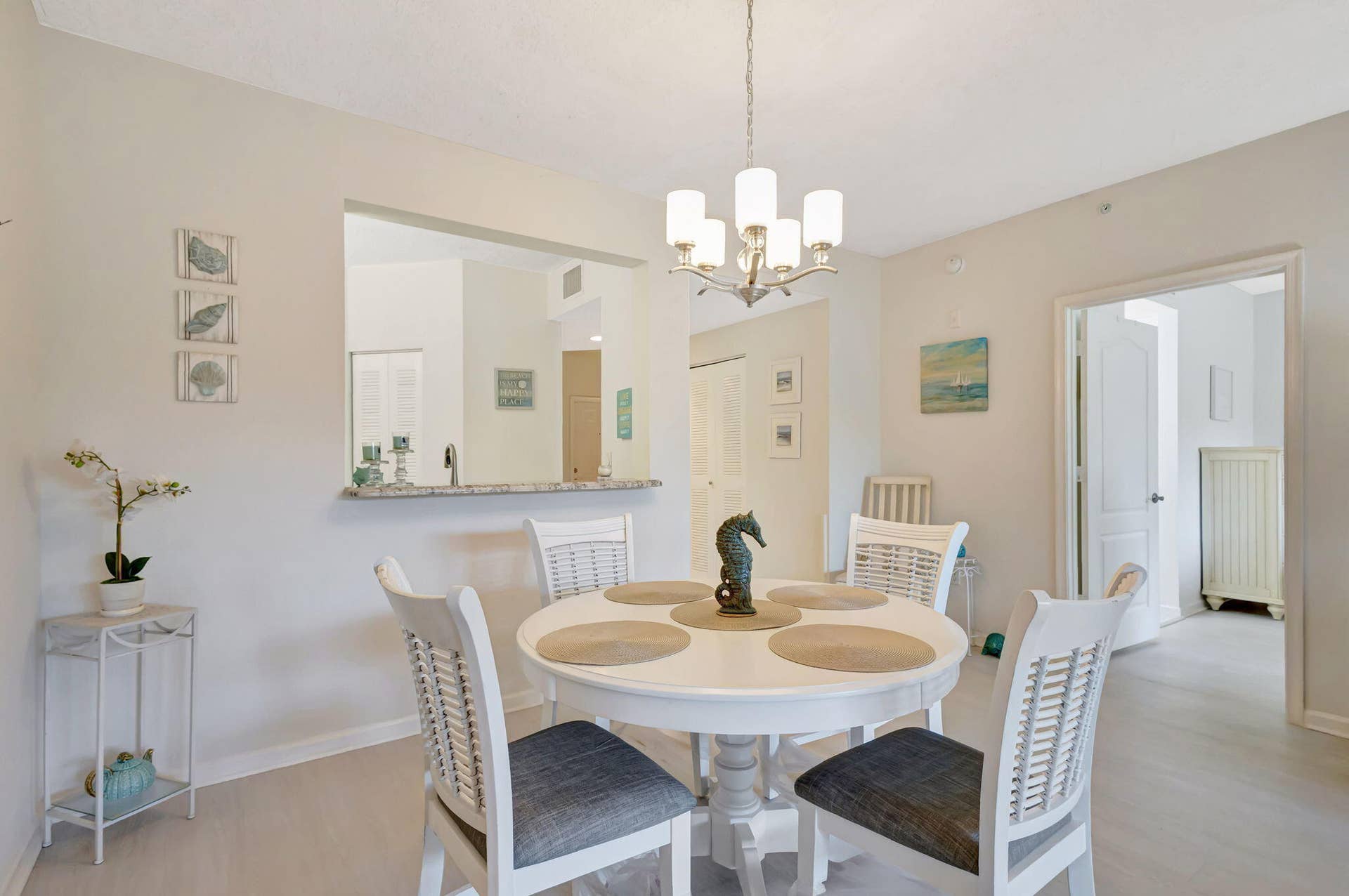 800 Uno Lago Drive, #302, Juno Beach, FL 33408 Dining Area