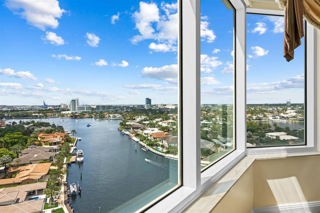 3055 Harbor Drive, #1603, Fort Lauderdale, FL 33316 Eat In Kitchen View