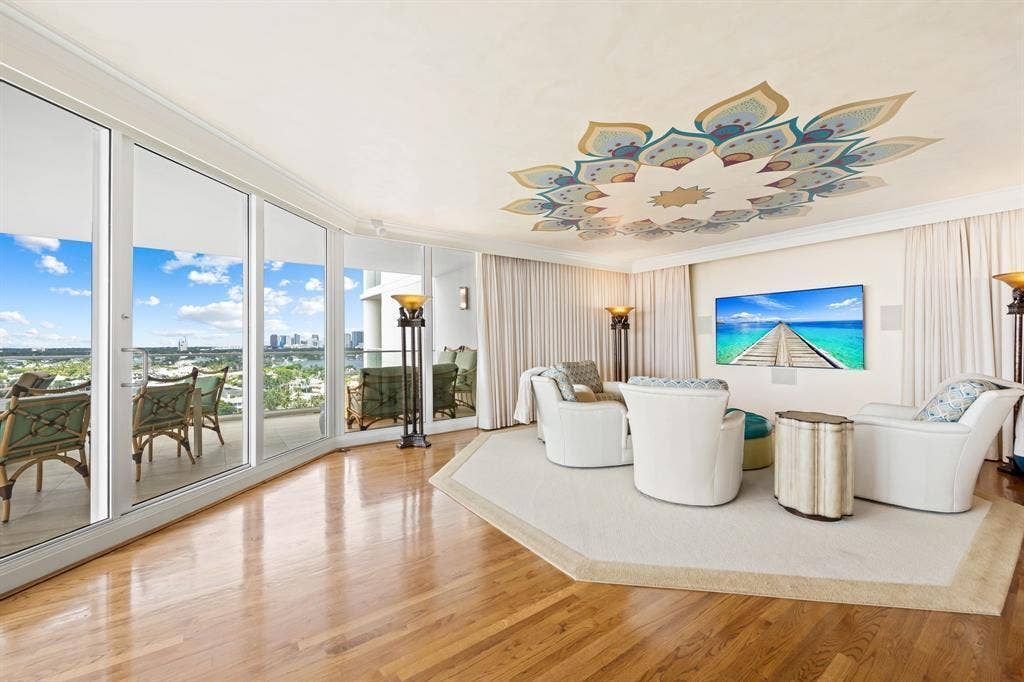 3055 Harbor Drive, #1603, Fort Lauderdale, FL 33316 Actual Media Room
