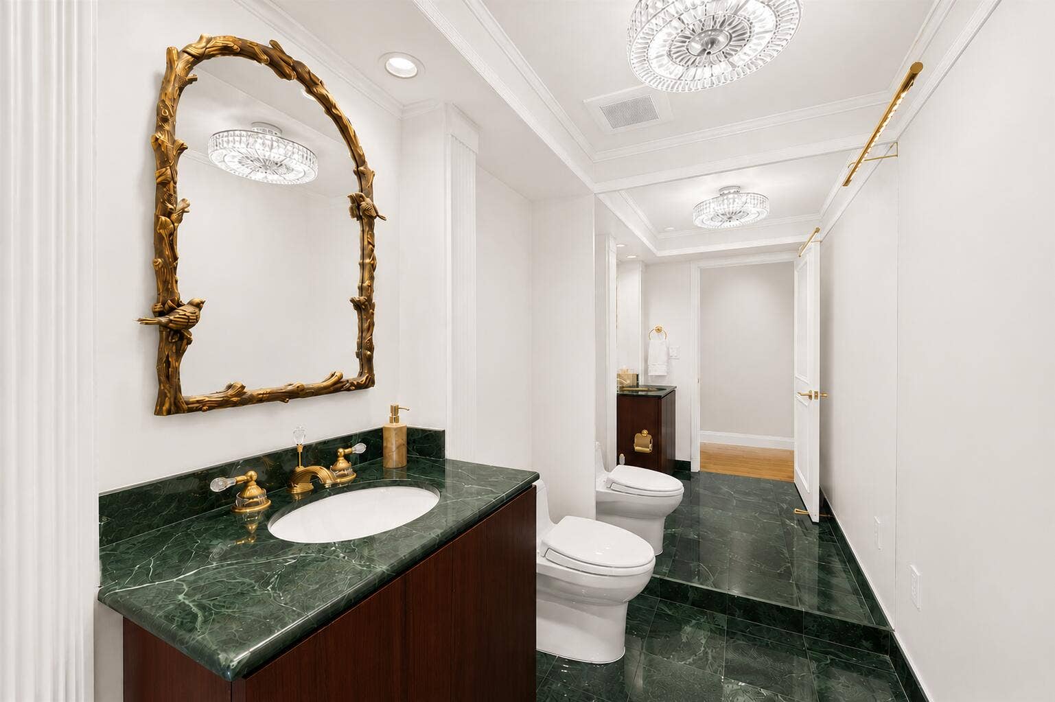 3055 Harbor Drive, #1603, Fort Lauderdale, FL 33316 VIRTUALLY ALTERED - PAINTED WHITE - Half Bathroom