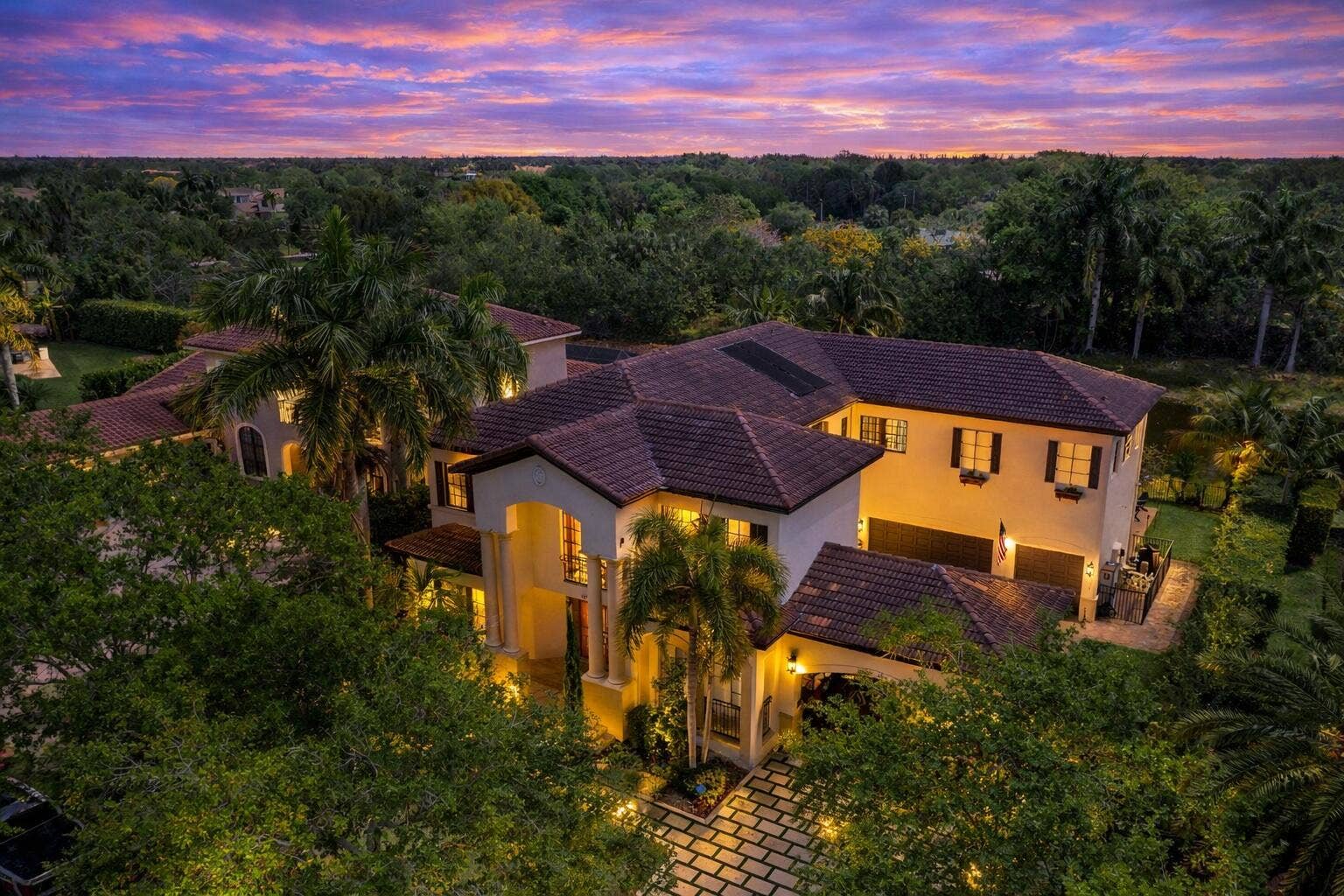 outside night drone shot 1