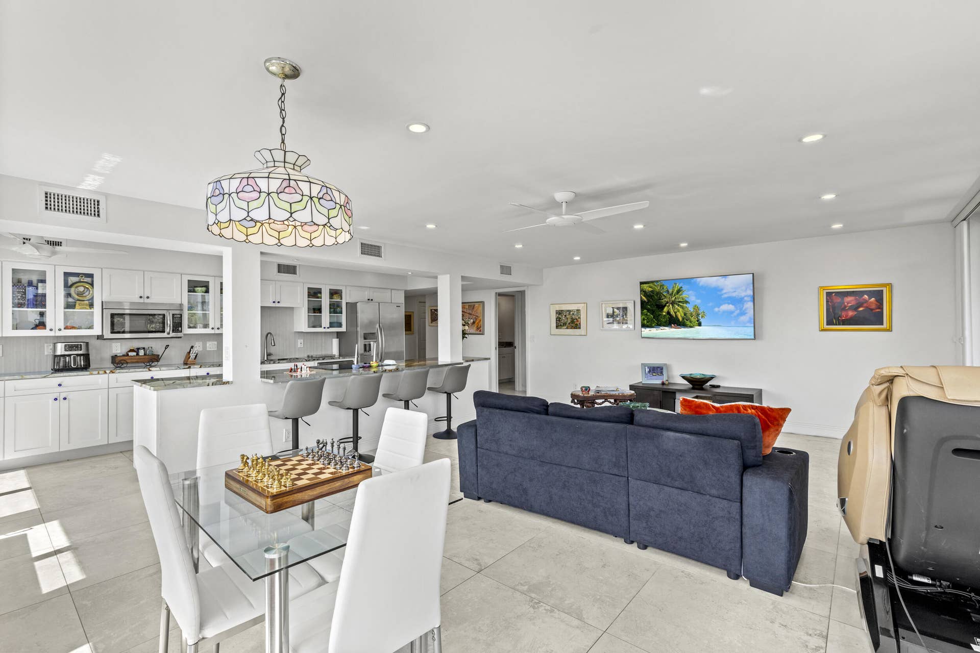 3589 S Ocean Boulevard, #306, South Palm Beach, FL 33480 9_1z3a4787