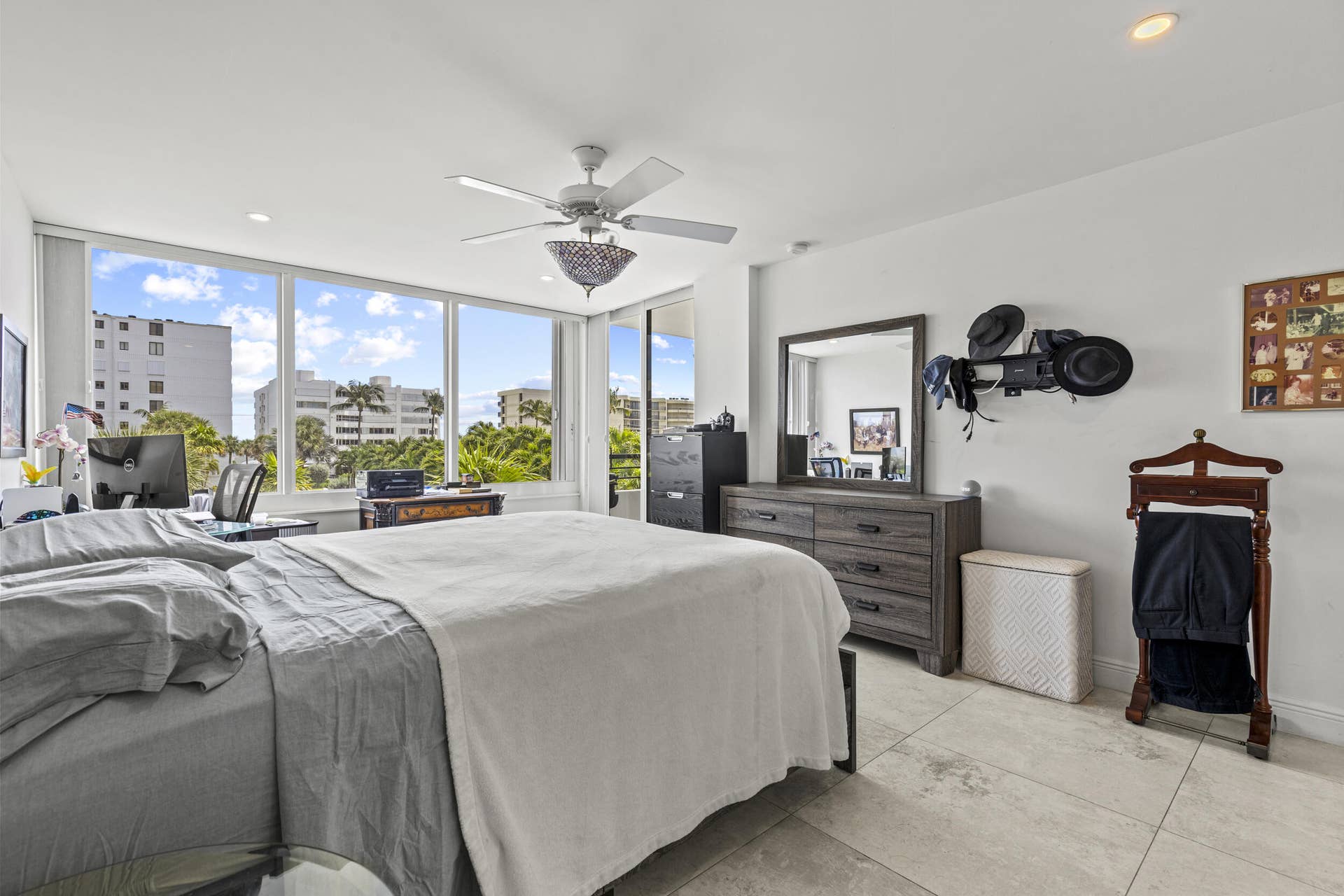 3589 S Ocean Boulevard, #306, South Palm Beach, FL 33480 22_1z3a4837