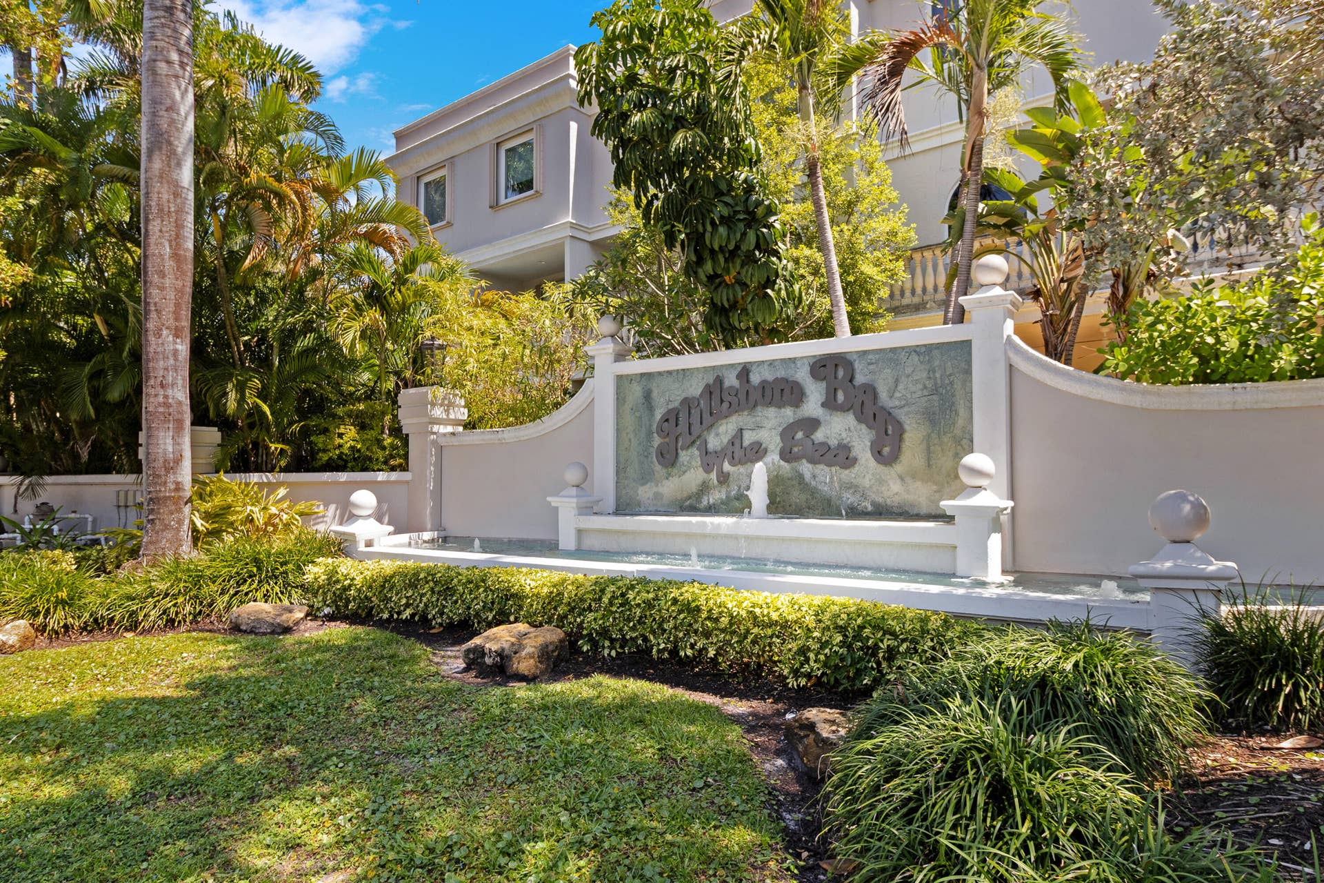 1792 Bay Drive, #27, Pompano Beach, FL 33062 1_accutour_01 1792-bay-dr-27-2001