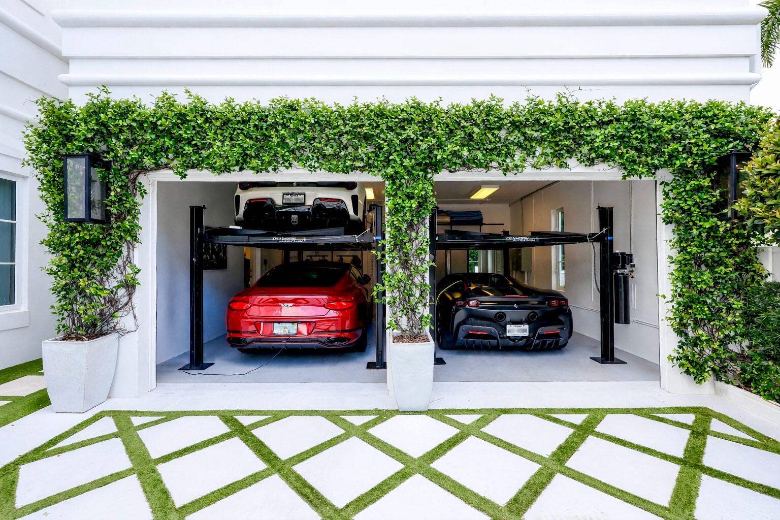 4-Car Garage
