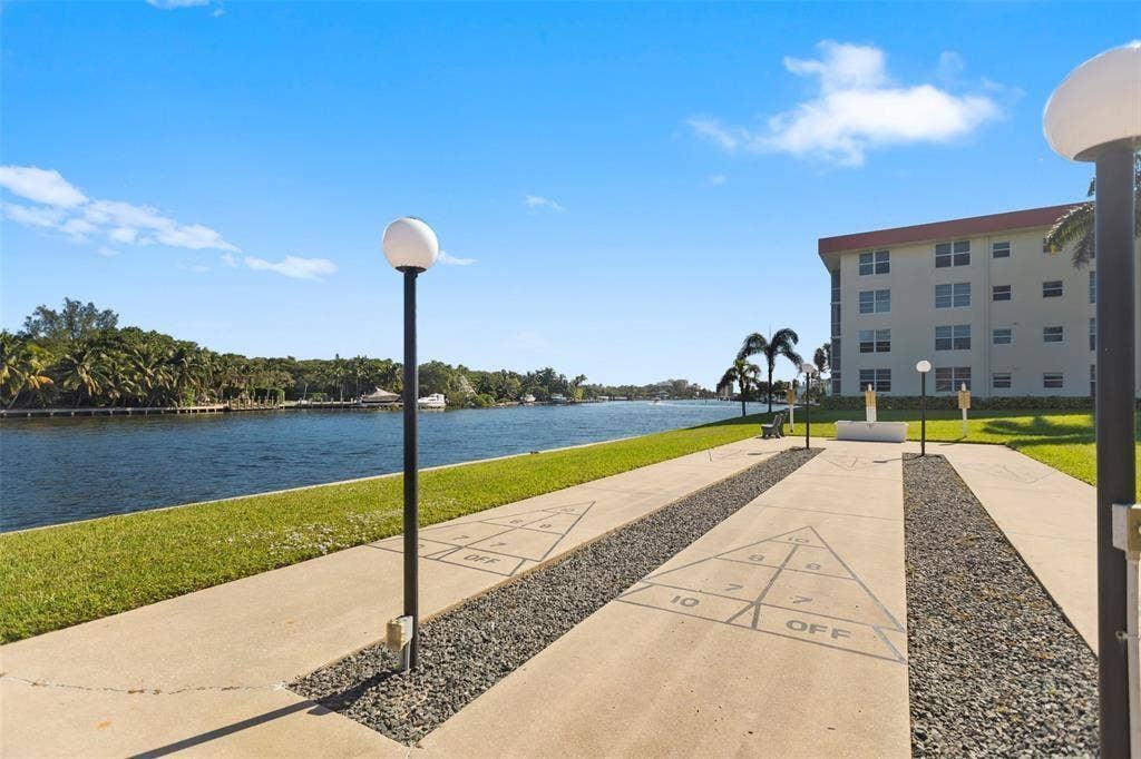 3100 NE 48th Court, #413, Lighthouse Point, Lighthouse Point, FL 33064 3100