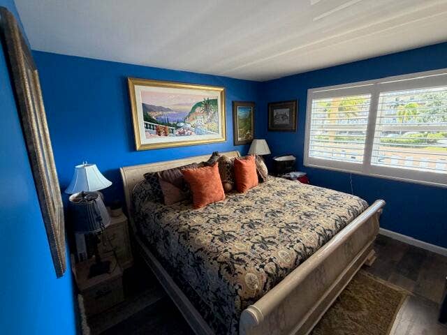 Guest bedroom