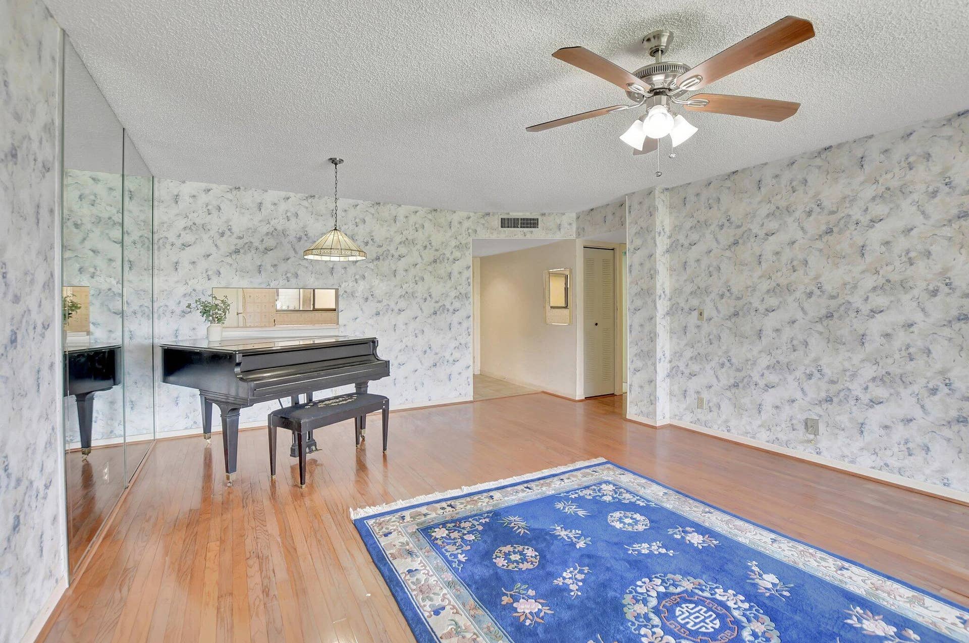 5340 Las Verdes Circle, #208, Delray Beach, FL 33484 8-web-or-mls-DSC_3016