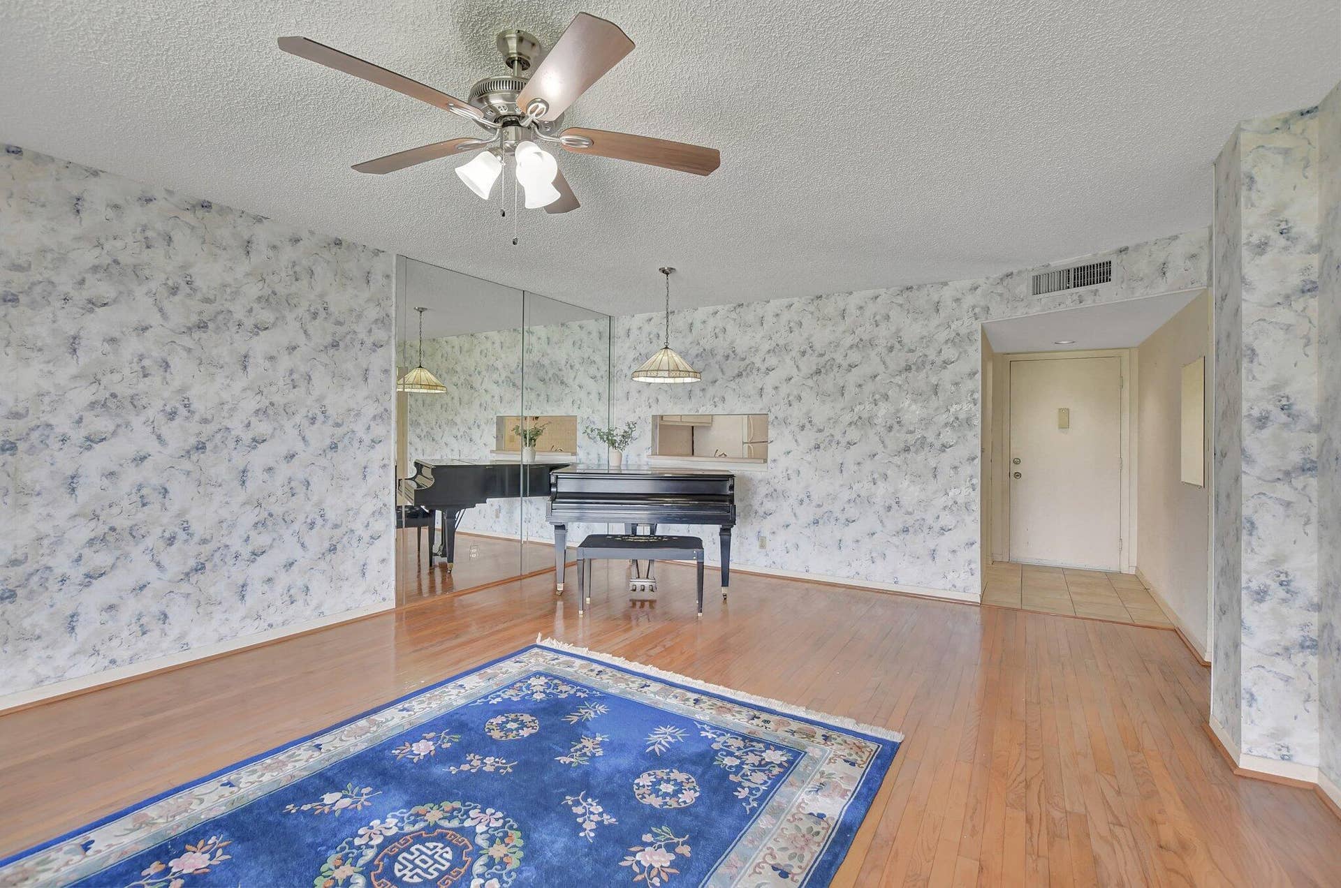 5340 Las Verdes Circle, #208, Delray Beach, FL 33484 7-web-or-mls-DSC_3011