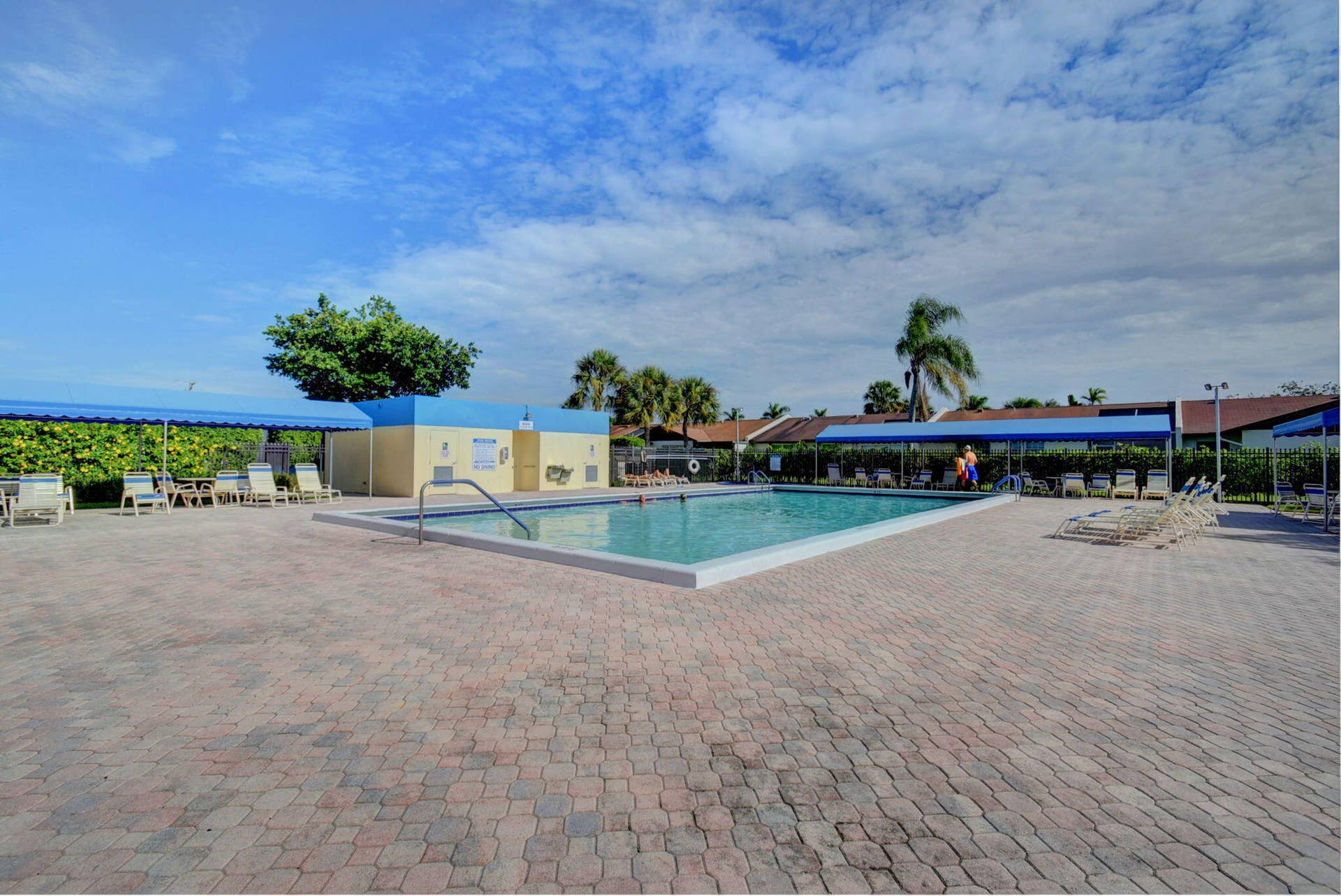 5340 Las Verdes Circle, #208, Delray Beach, FL 33484 48-web-or-mls-LV (2)