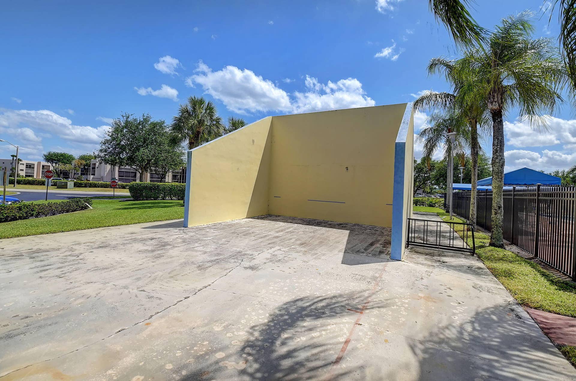 5340 Las Verdes Circle, #208, Delray Beach, FL 33484 44-web-or-mls-39_las verdes (5)