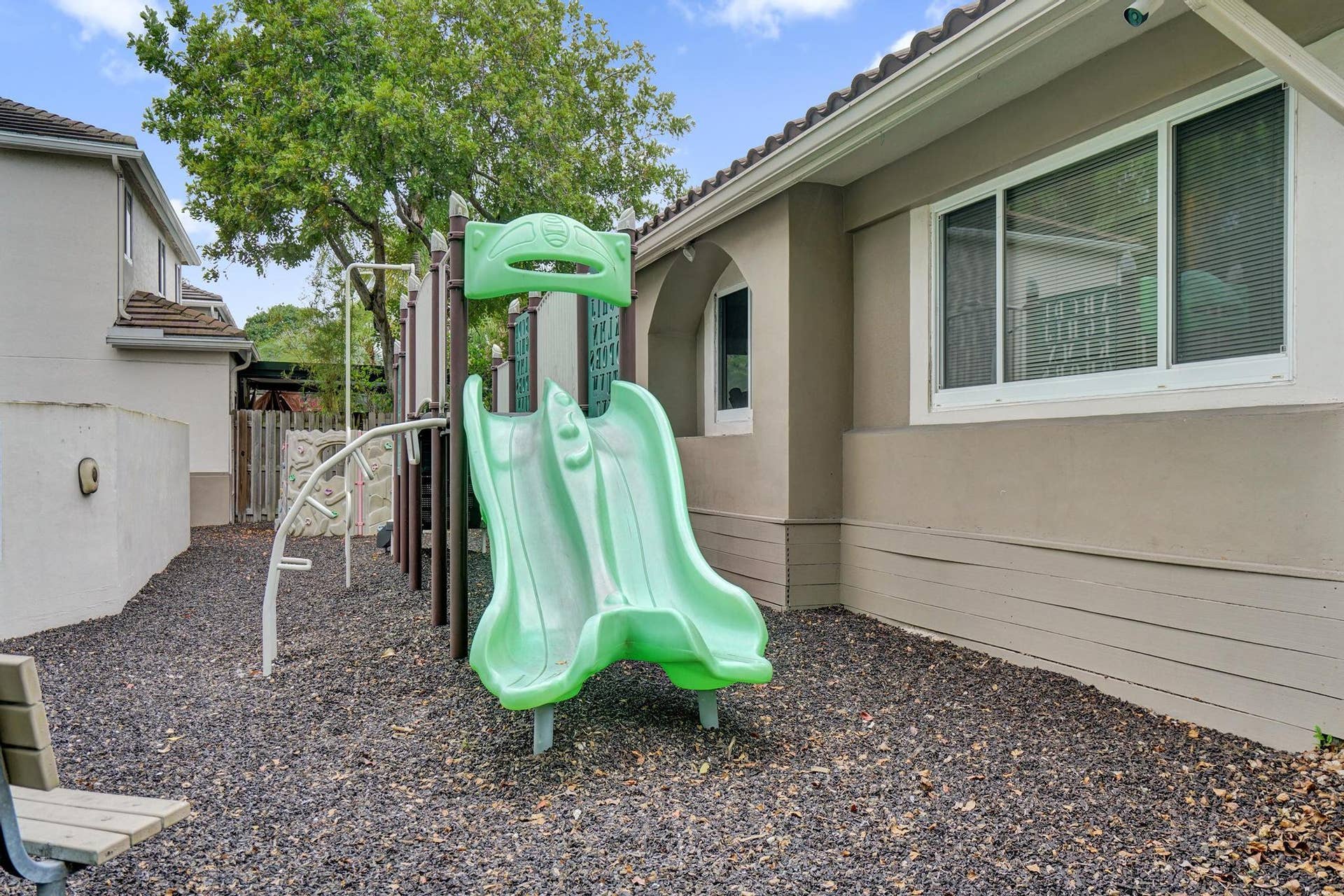 11230 Reveille Road, Cooper City, FL 33026 Clubhouse play area