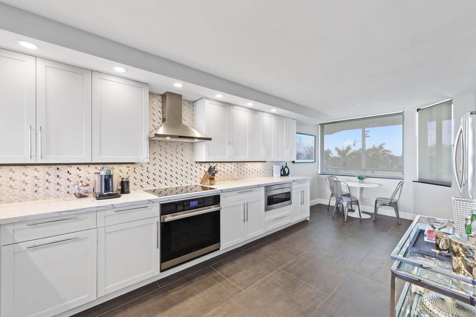 1800 South Ocean Drive - 32.jpg-SMALL