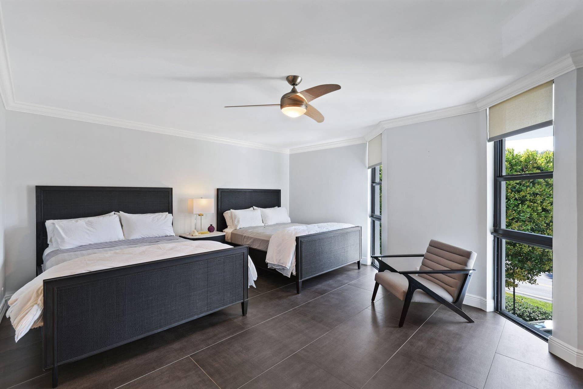 1800 South Ocean Drive - 43.jpg-SMALL
