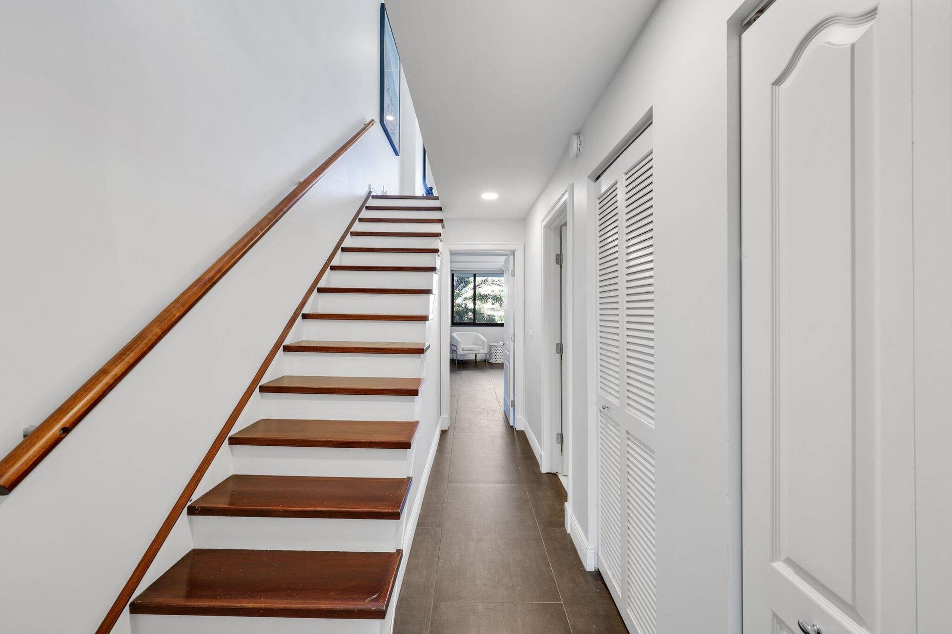 1800 South Ocean Drive - 49.jpg-SMALL