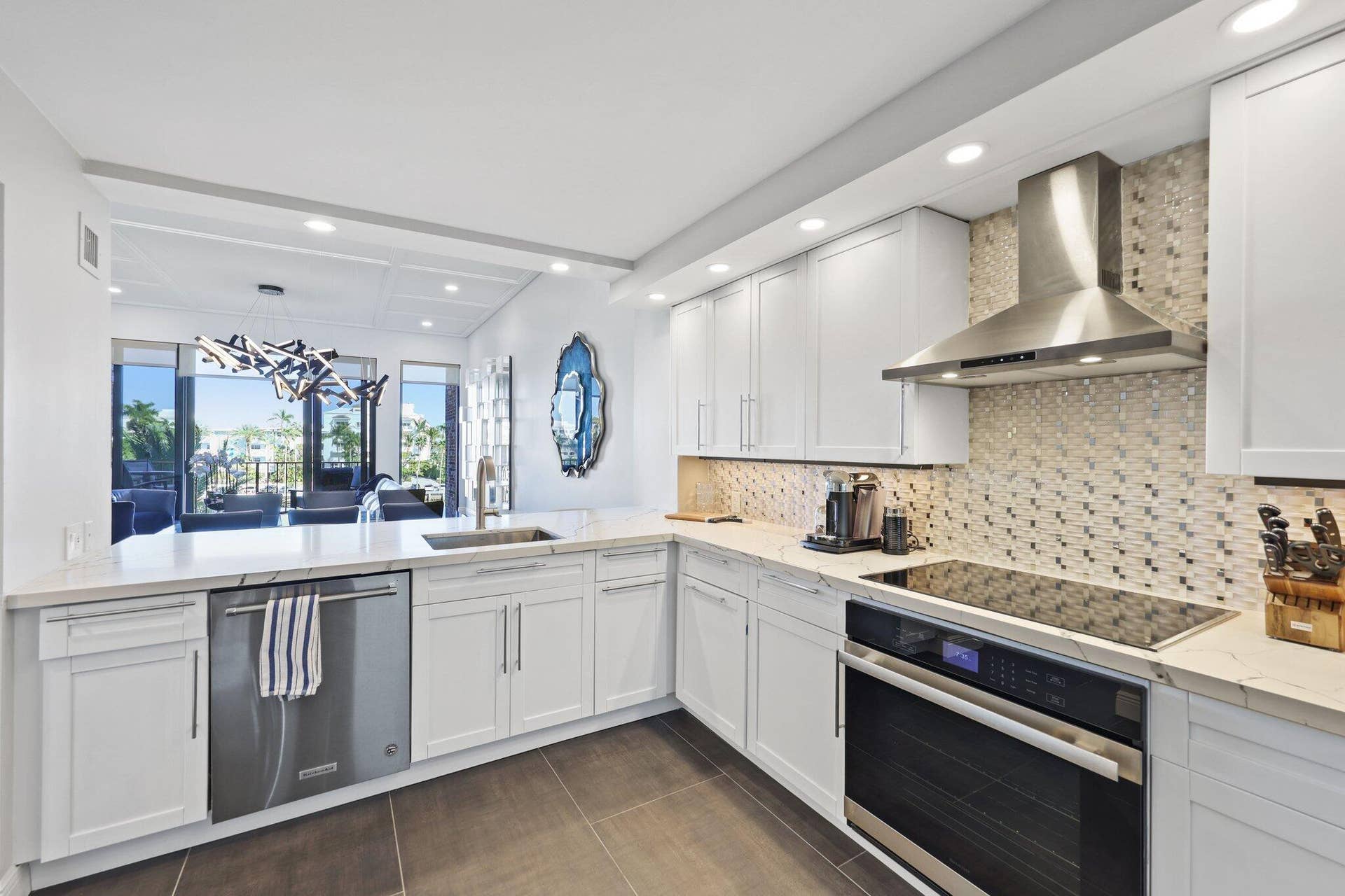 1800 South Ocean Drive - 34.jpg-SMALL