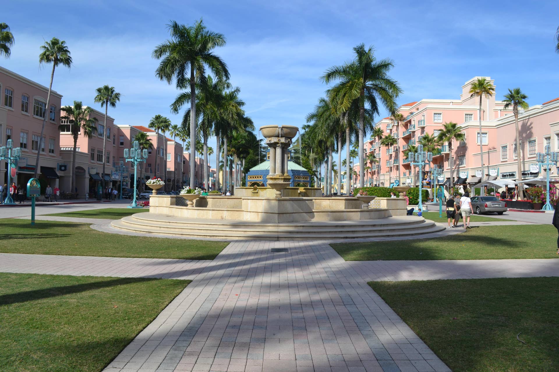 8584 Shawe Way, Boca Raton, FL 33433 1 Mizner Fountains
