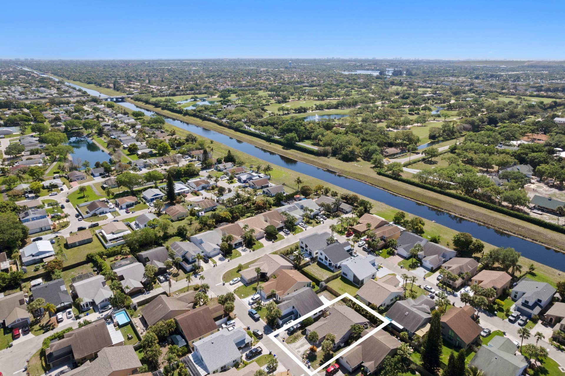 8584 Shawe Way, Boca Raton, FL 33433 Aerial Neighborhood View