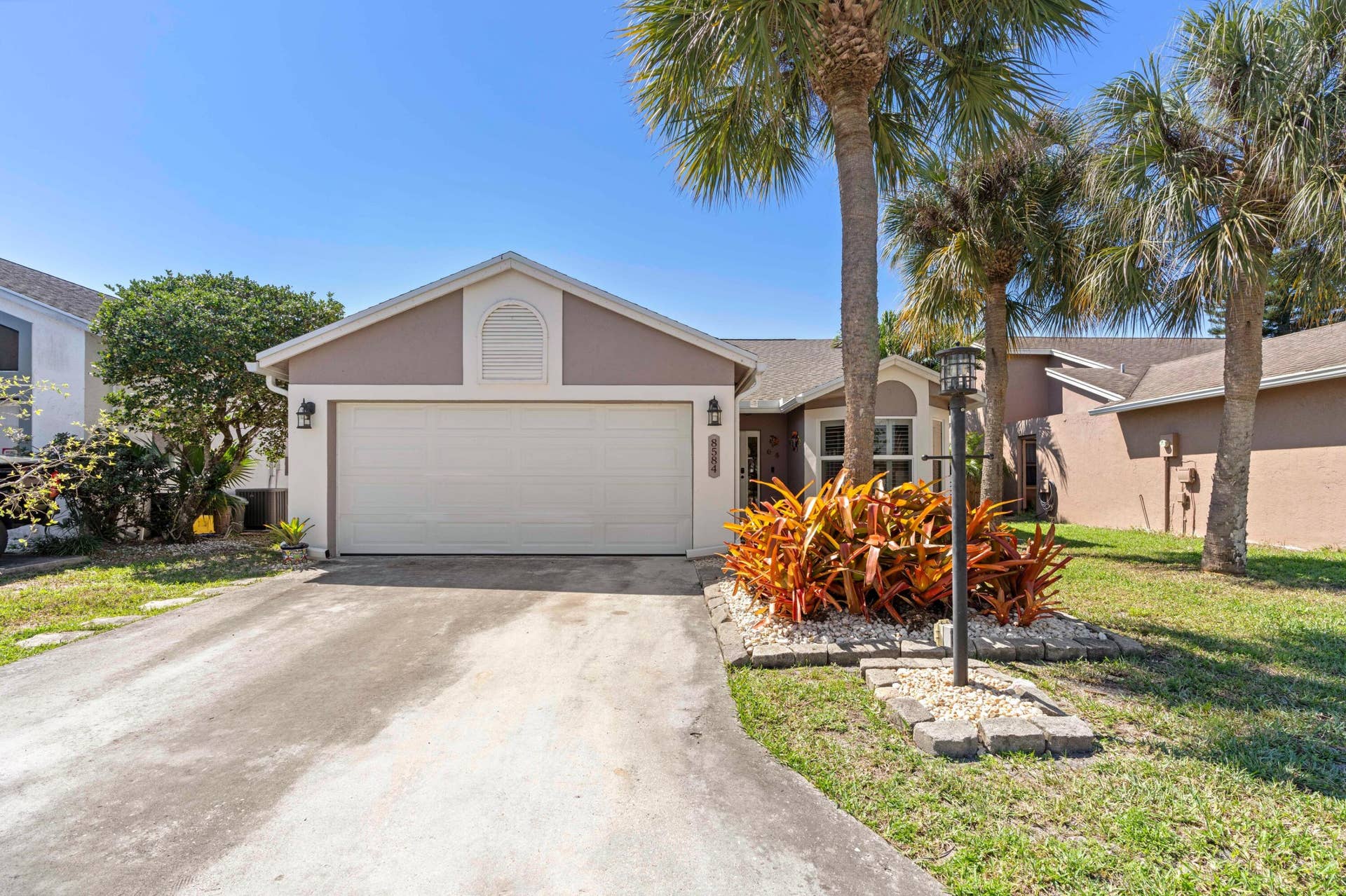 8584 Shawe Way, Boca Raton, FL 33433 Front Exterior