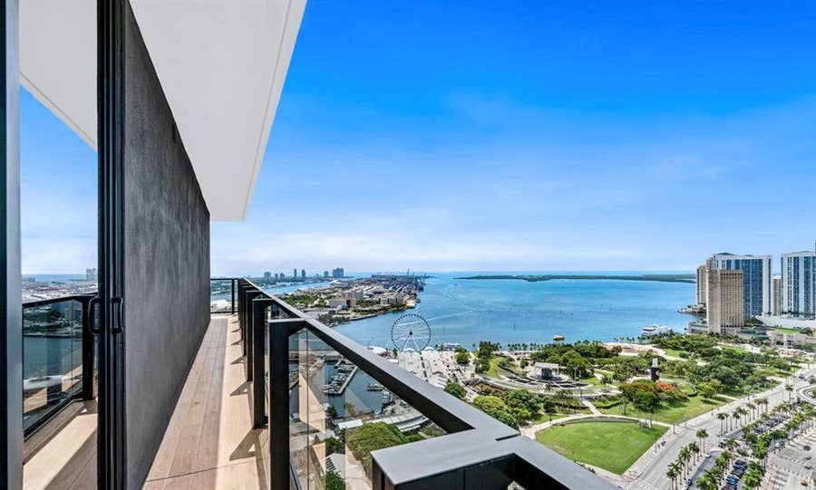 Property photo for 398 NE 5th Street, #4015, Miami, FL