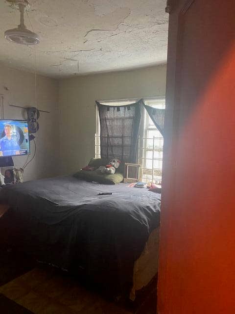 102 NW 28th Way, Fort Lauderdale, FL 33311 Primary bedroom