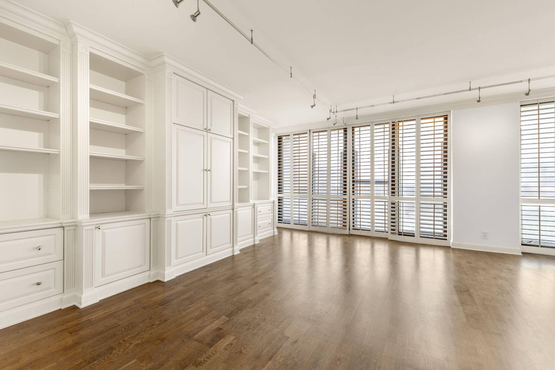 529 S Flagler Drive, #12 Gh, West Palm Beach, FL 33401 Primary Bedroom
