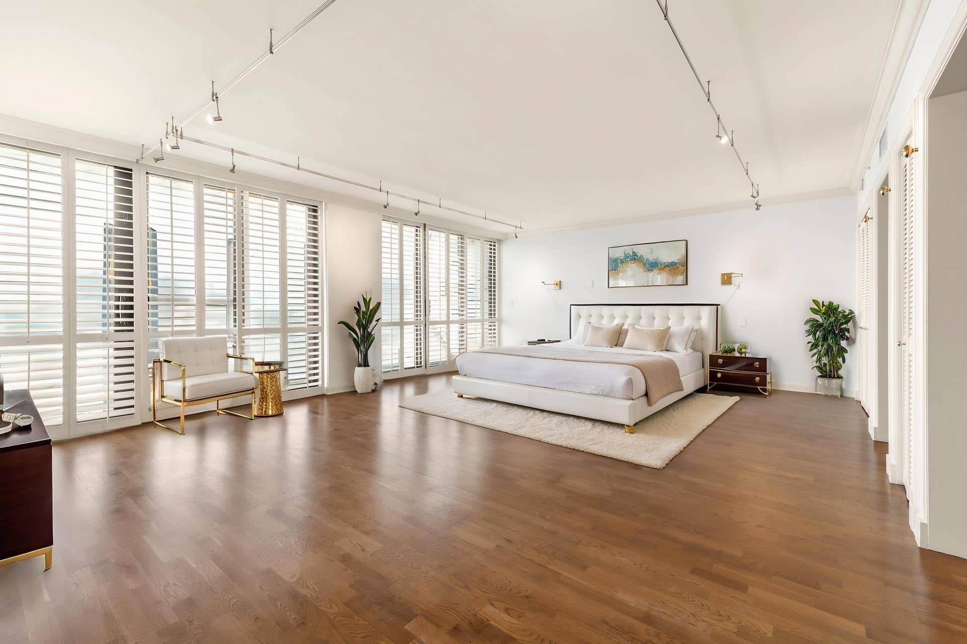 529 S Flagler Drive, #12 Gh, West Palm Beach, FL 33401 Virtually Staged
