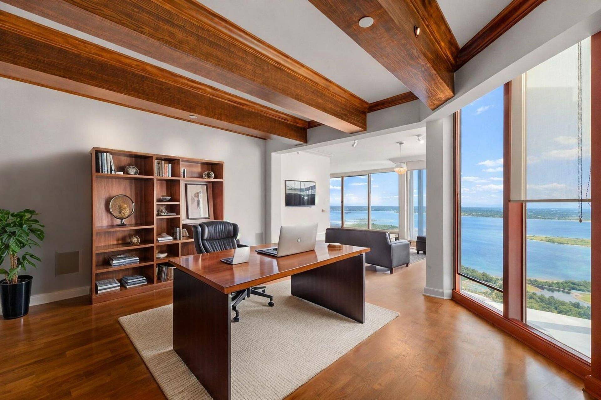 529 S Flagler Drive, #12 Gh, West Palm Beach, FL 33401 Virtually Staged / Windows Virtually Edited